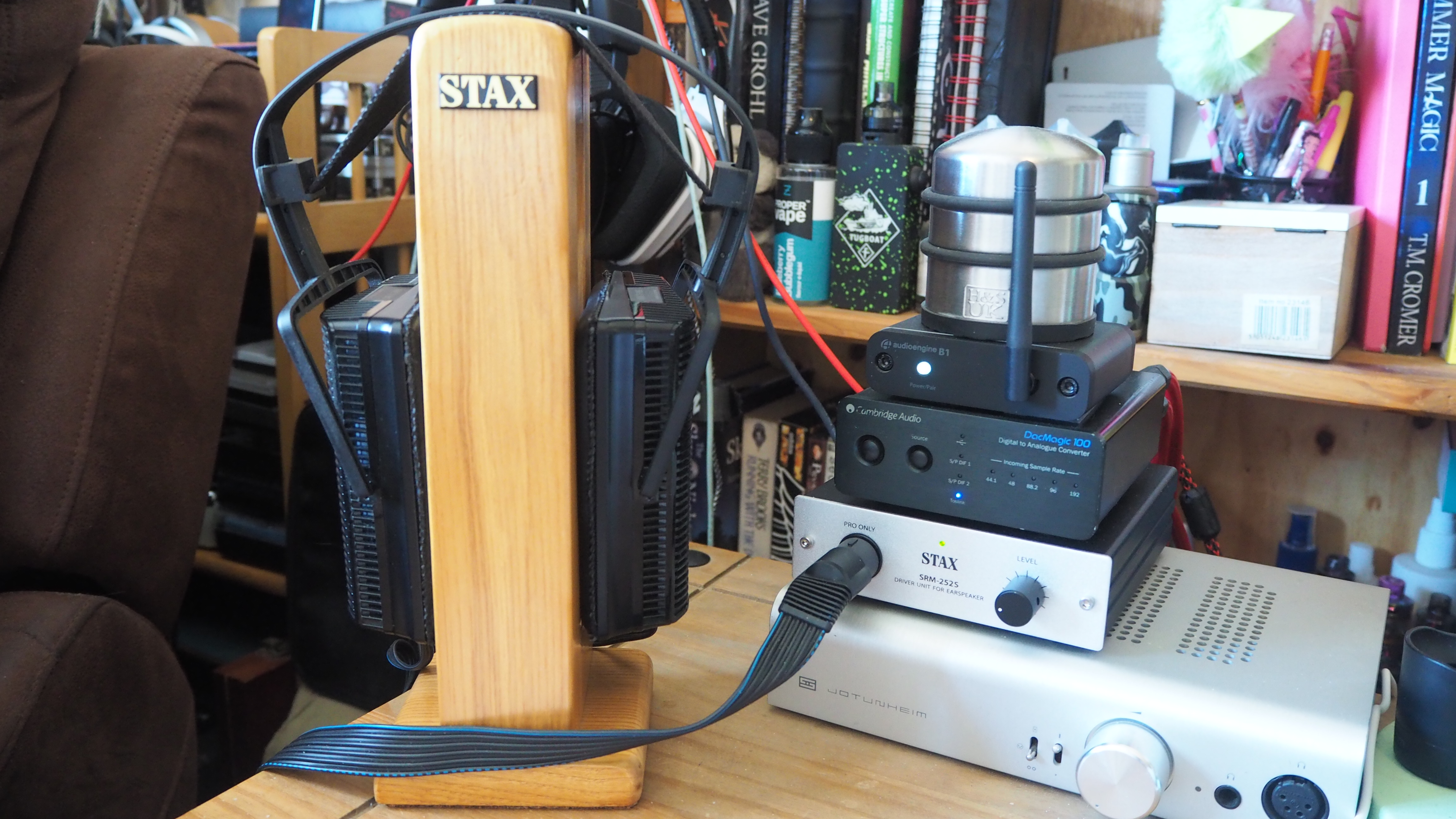 STAX SRS-3100 Electrostatic Earspeaker System. (SR-L300 / SRM-252S